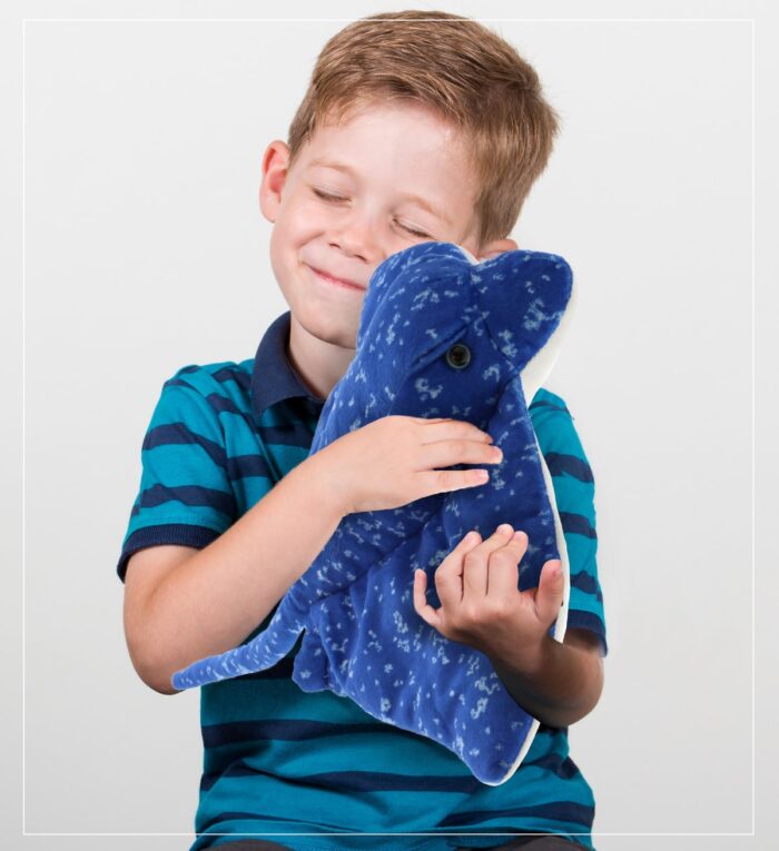 17" Spotted Blue Ray - Wild Collection Plush - Image 7
