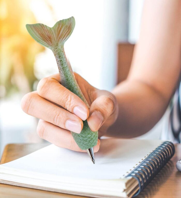 Sparkle Green Mermaid Tail - Planet Pen - Image 8