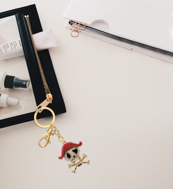 Pirate Skull Keychain - Gold Sparkling Charms - Image 6