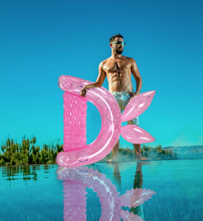 Pink Bunny Pool Chair - Poza - Image 7