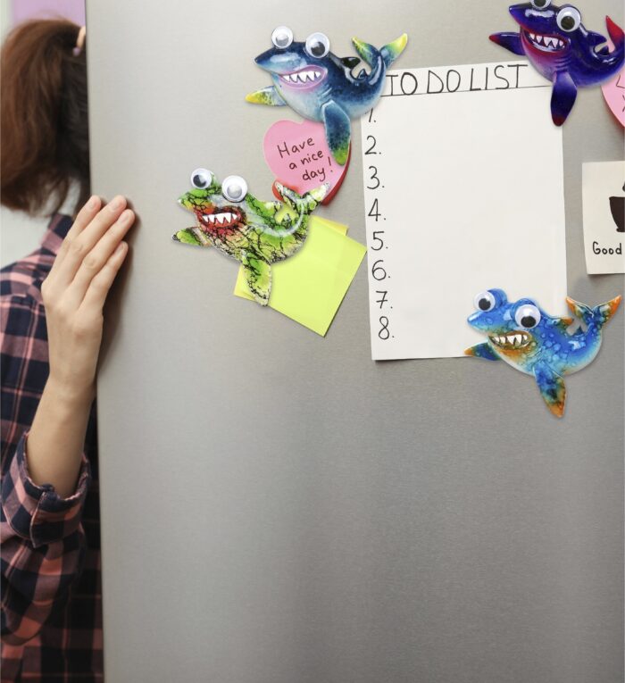 Shark - Bobble-Eye Magnet - Image 6