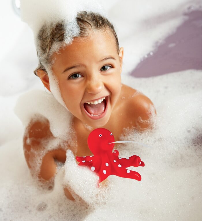 Red Octopus - Bath Buddies Squirter - Image 6