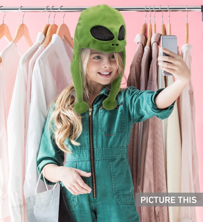 Alien - Super-Soft Plush Hat - Image 6